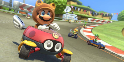 Lewis Hamilton's Unique Preparatory Strategy - Mario Kart Gaming