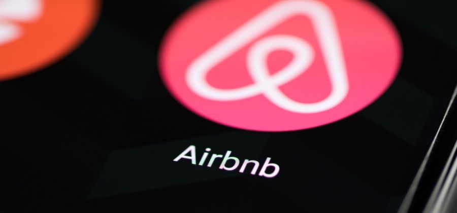 Airbnb's Move Toward Transparent Pricing: Phasing Out Cleaning Fees